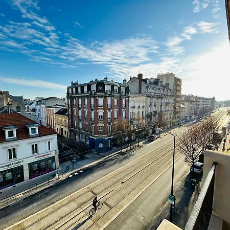 Lappart Remois Balcon Centre-ville Ρενς